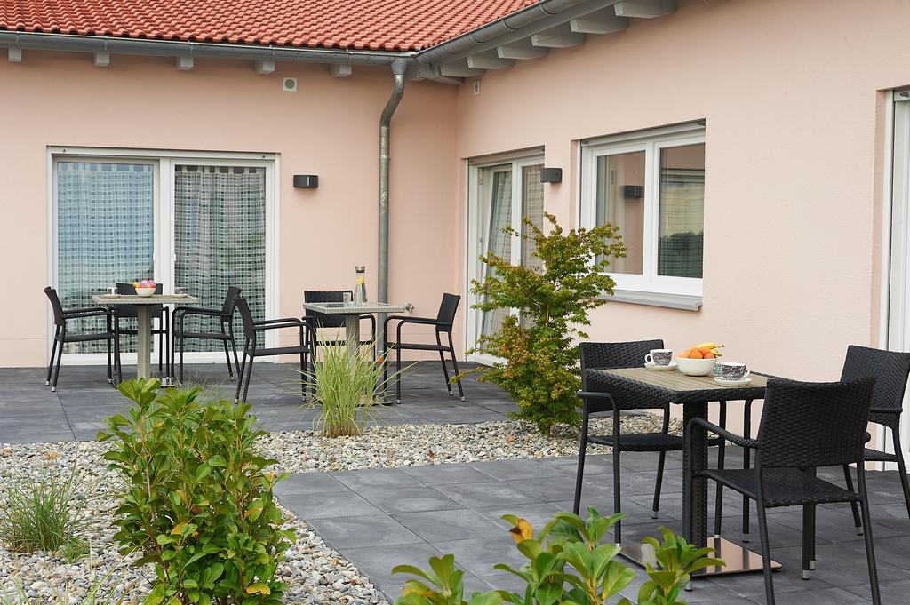 L-Appartements Burgau Exterior foto
